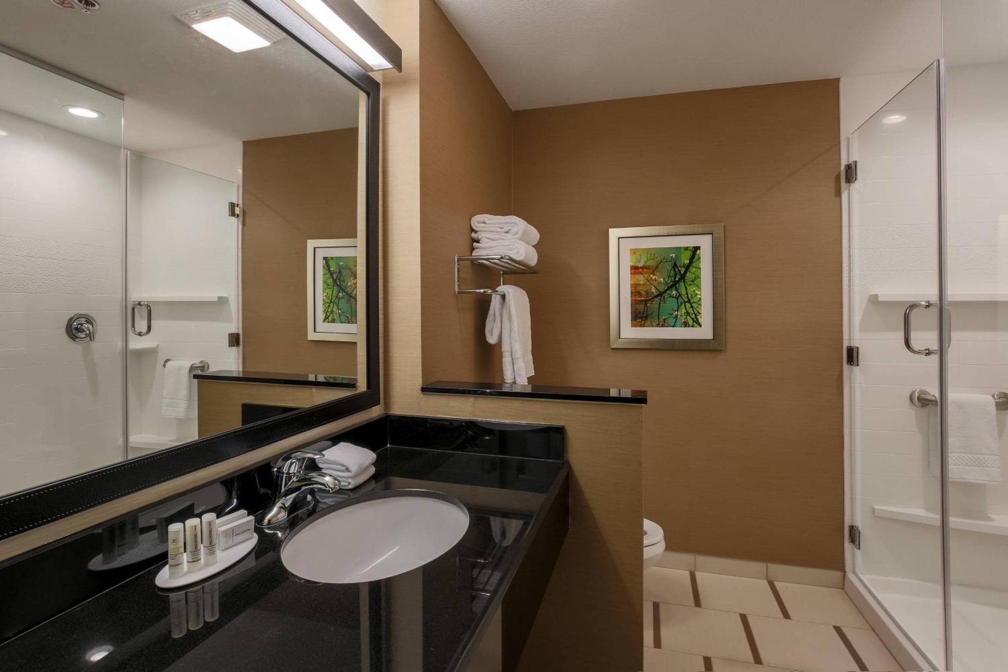 Fairfield Inn & Suites By Marriott Cuero Bagian luar foto