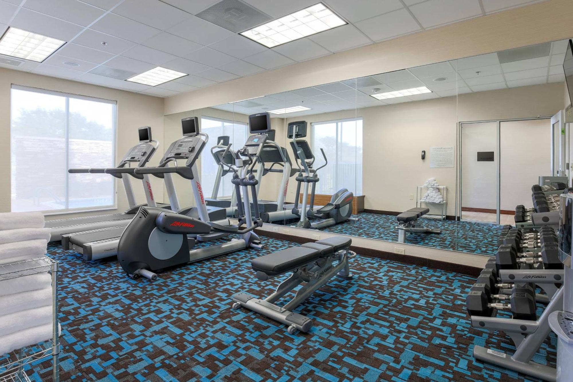 Fairfield Inn & Suites By Marriott Cuero Bagian luar foto