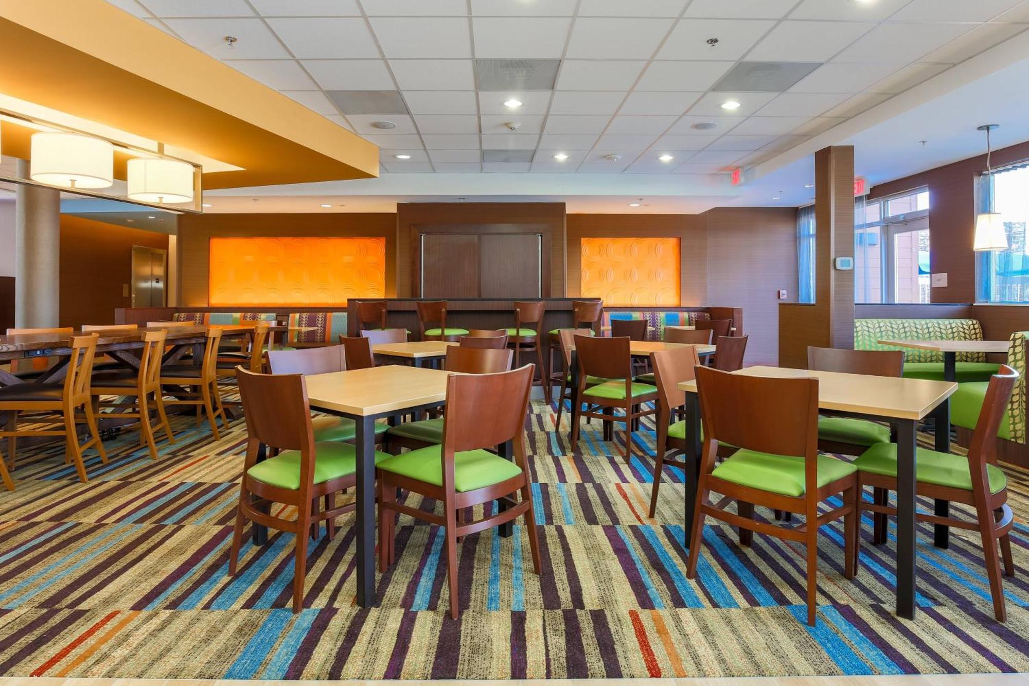 Fairfield Inn & Suites By Marriott Cuero Bagian luar foto